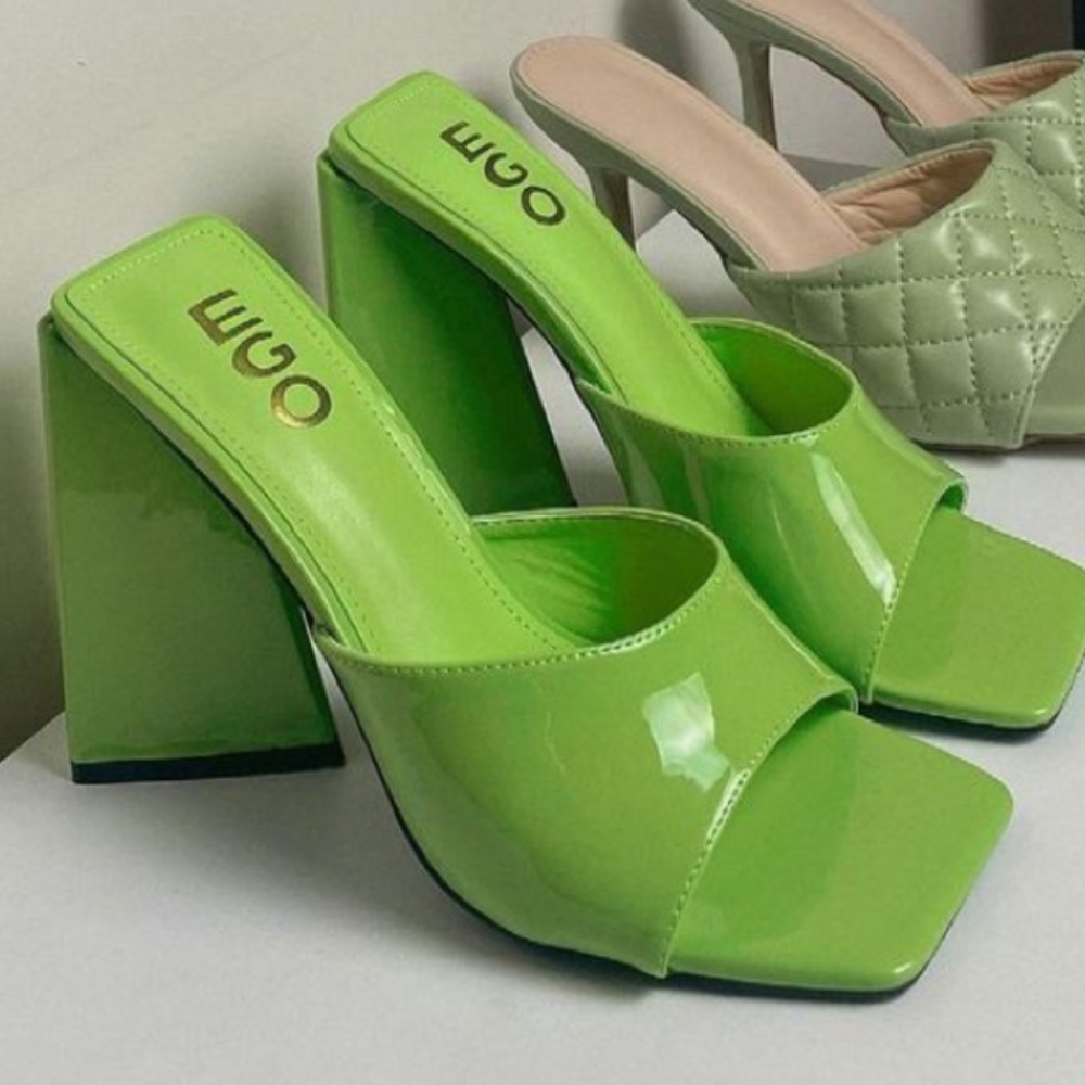MULE PARTY HEELS